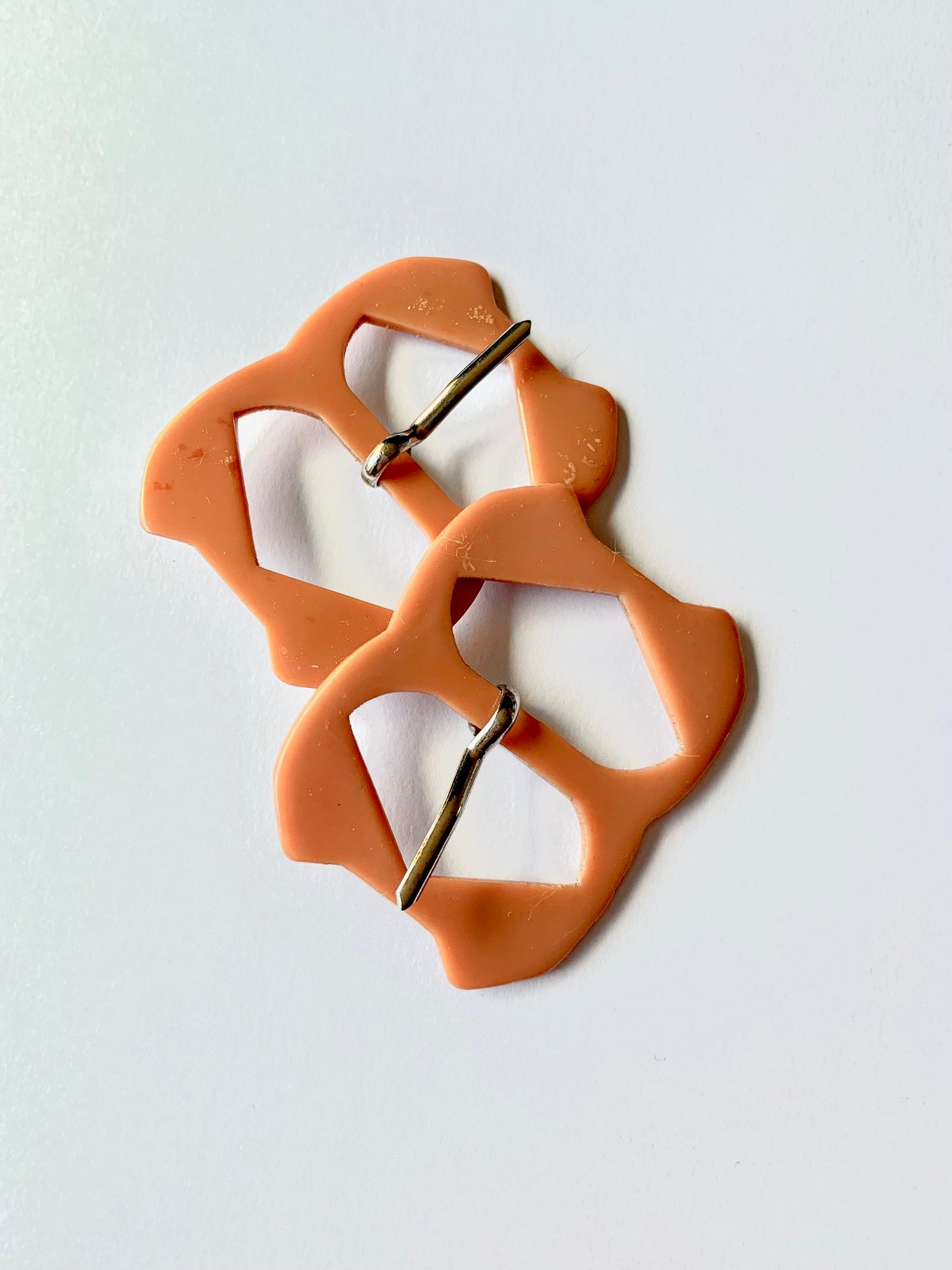 Puuterin väriset soljet 2kpl